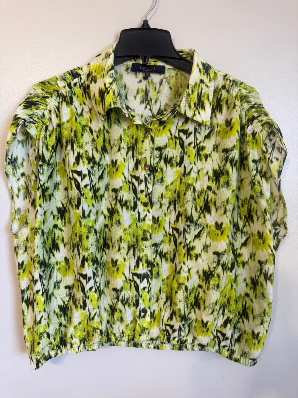 Rachel Roy Lime Green Printed Short Sleeve Button Up blouse Size Large